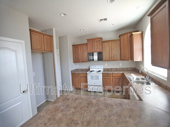 8759 W Washington St Tolleson, AZ 85353 photo 5