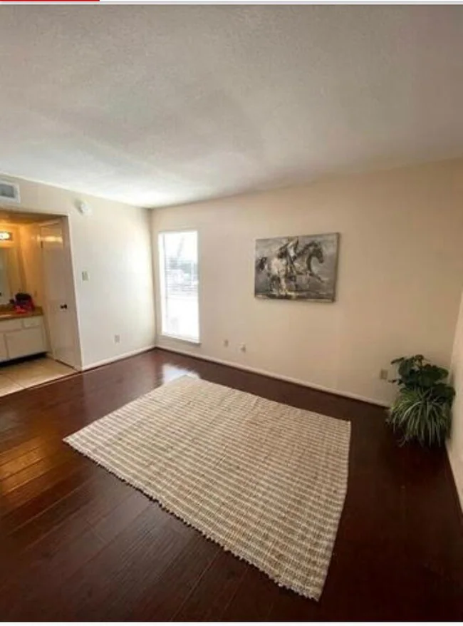 9000 Bissonnet Street, Houston, TX 77074 photo 3