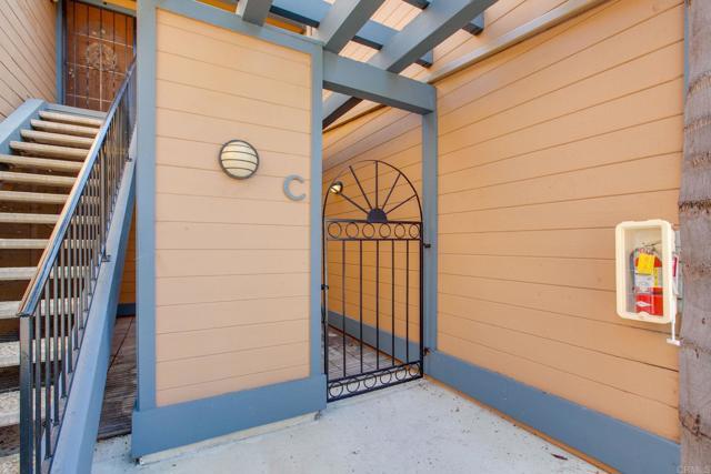 801 Kalpati Cir Carlsbad, CA 92008 photo 3