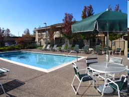 Vintage Park - Senior Apartments photo 2