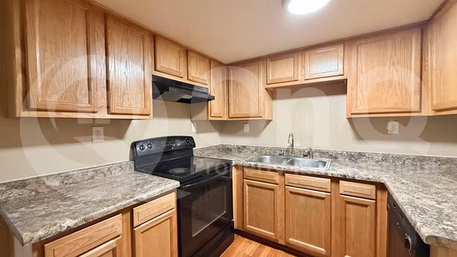2634 N 43rd Ave Phoenix, AZ 85009 photo 3