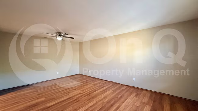 2634 N 43rd Ave Phoenix, AZ 85009 photo 5