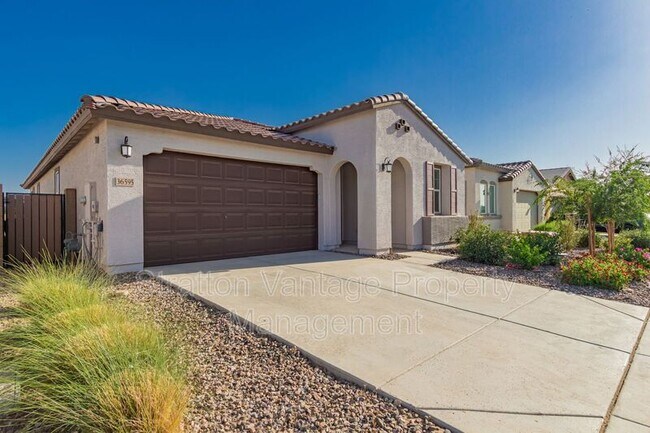 36595 W Mediterranean Way Maricopa, AZ 85138 photo 3