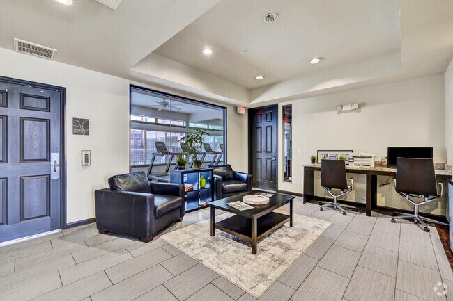 Midtown Grove photo 4