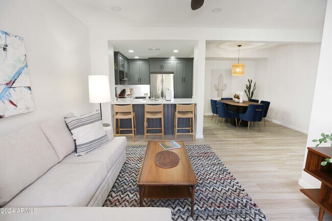 9708 E Vía Linda Scottsdale, AZ 85258 photo 2