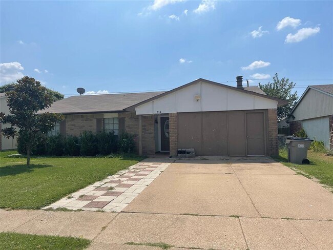 630 Valley View Dr Allen, TX 75002 photo 2