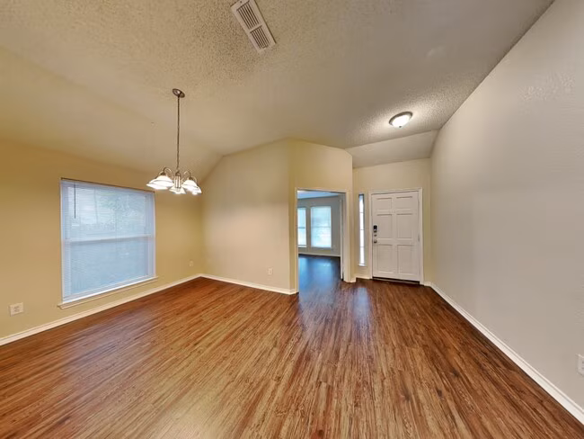 6937 Meandering Creek Lane, Fort Worth, TX 76179 photo 3