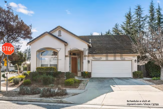 4834 Kingdale Drive, San Jose, CA 95124 photo 2