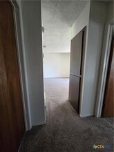 209 Oak Trail Dr Harker Heights, TX 76548 photo 3