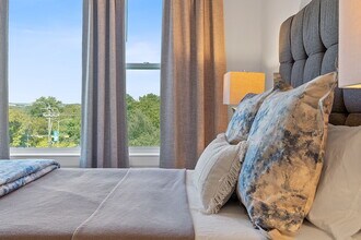 1900 Barton Springs Rd Austin, TX 78704 photo 3