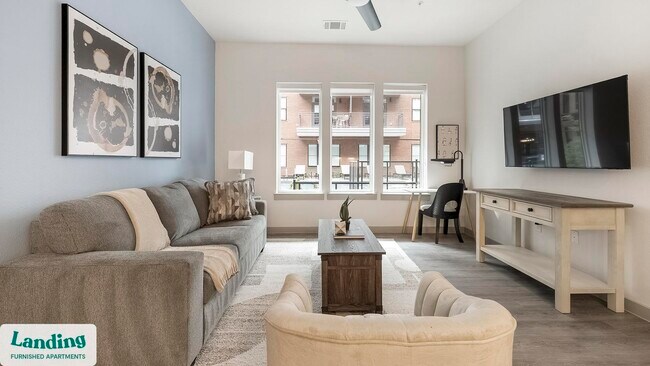 3706 Goodwin Ave Austin, TX 78721 photo 2