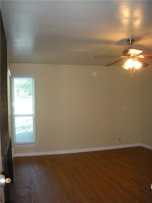 1000 W 26th St Austin, TX 78705 photo 4
