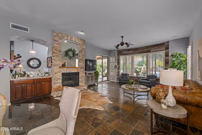 13418 N Manzanita Ln Fountain Hills, AZ 85268 photo 4