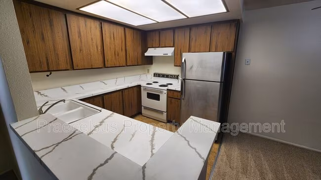 6018 Rancho Mission Rd San Diego, CA 92108 photo 2