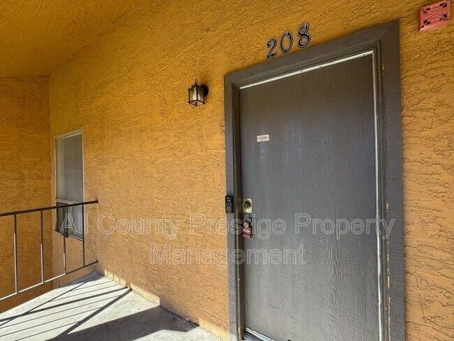 1831 W Mulberry Dr Phoenix, AZ 85015 photo 4