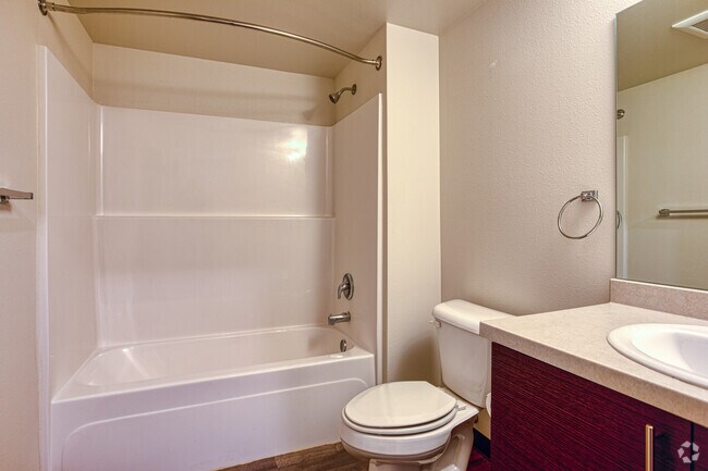 Harlow Heights photo 2
