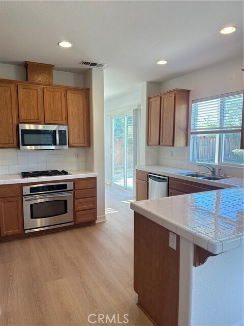 40820 Winchester Rd Temecula, CA 92591 photo 5