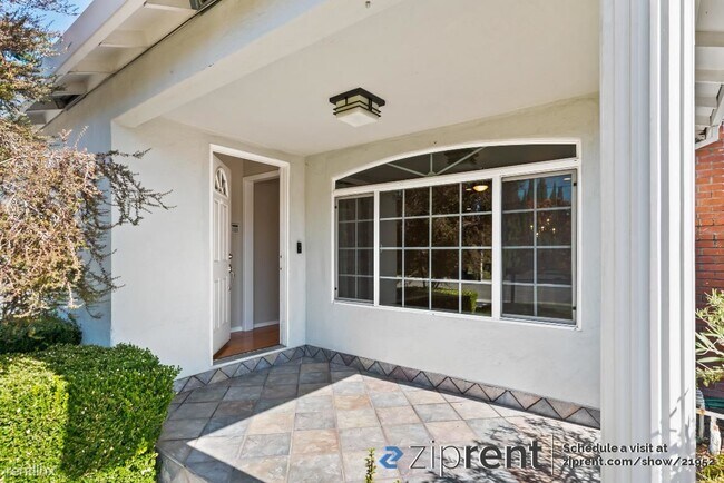 2031 Hull Avenue, Redwood City, CA 94061 photo 3