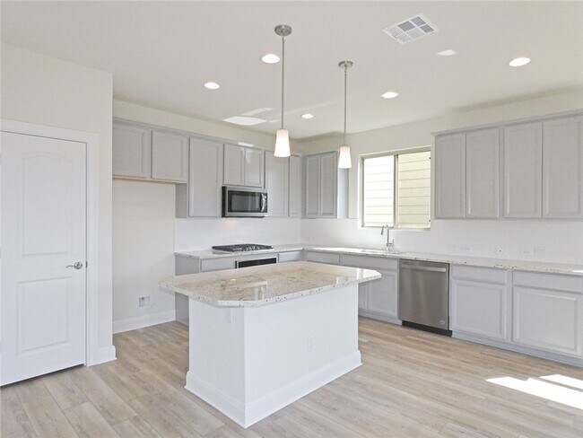 15800 Celosia St Austin, TX 78728 photo 2