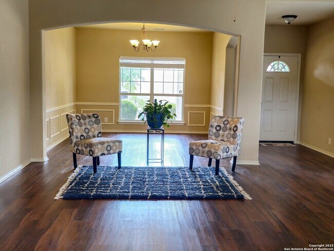 101 Cowboy Trail Cibolo, TX 78108 photo 3
