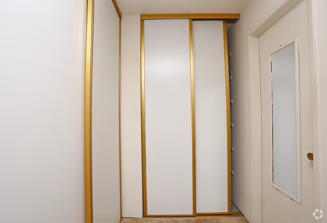 Hidden Garden Apartments photo 5