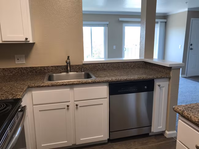 The Oaktops Apartments photo 2
