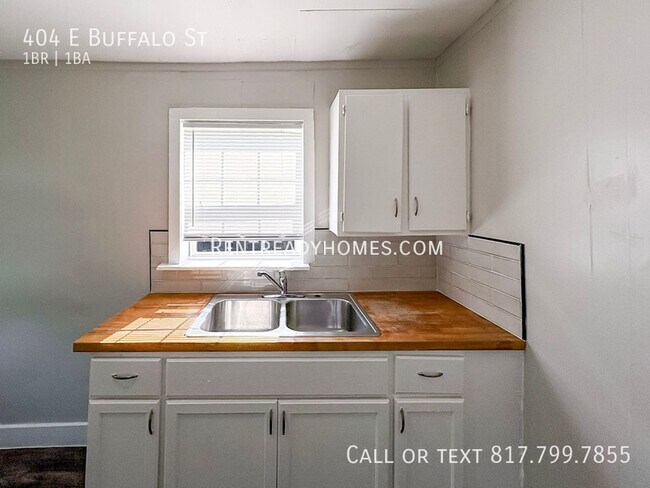 404 E Buffalo St Forney, TX 75126 photo 5
