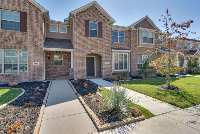 3520 Brentwood Drive, Denton, TX 76207 photo 2