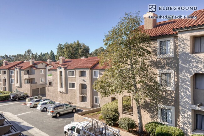 10062 Paseo Montril San Diego, CA 92129 photo 5