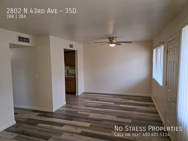 2802 N 43rd Ave Phoenix, AZ 85009 photo 3