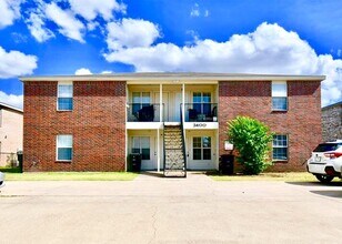 3400 Hereford LN Killeen, TX 76542 photo 2