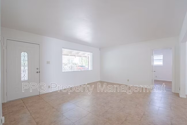 1309 E Orange St. Tempe, AZ 85281 photo 3