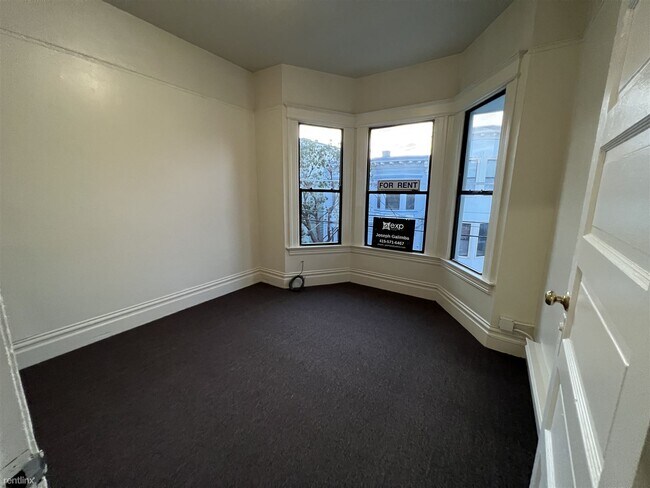 269 San Carlos ST photo 5