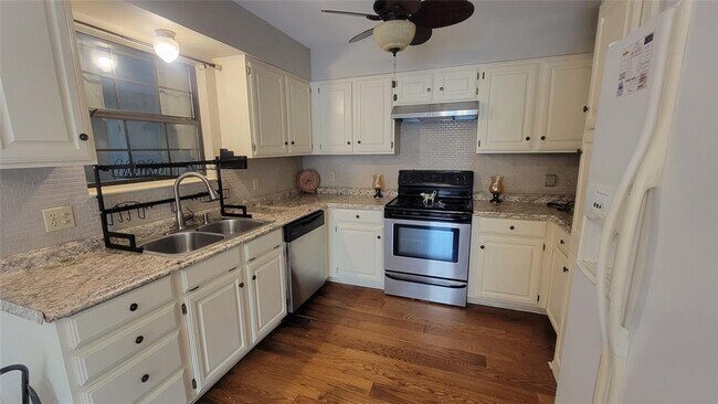 214 Fireside Village Drive, Keene, TX 76059 photo 4