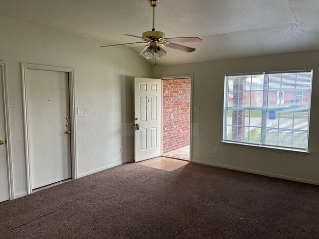 304 Primrose Copperas Cove, TX 76522 photo 4