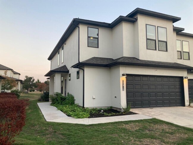 12410 Maypole Bend Austin, TX 78717 photo 3