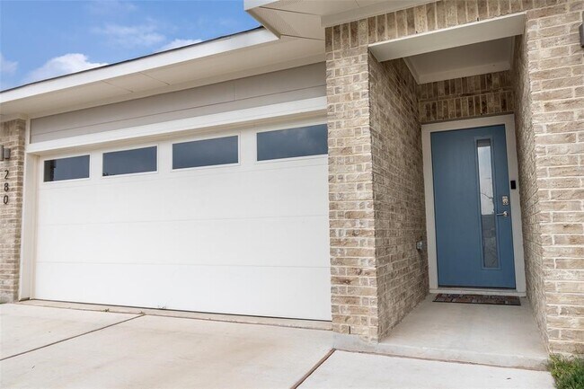 280 Tequilana Pass Leander, TX 78641 photo 2