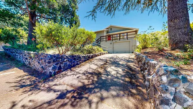 4560 Sullivan Ct Santa Rosa, CA 95409 photo 2