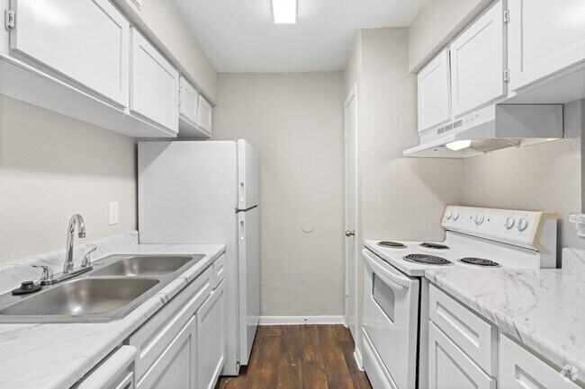Serena Forest Apartments photo 4