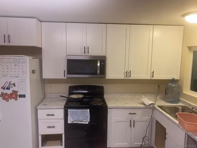 8181 Jade Coast Rd San Diego, CA 92126 photo 2