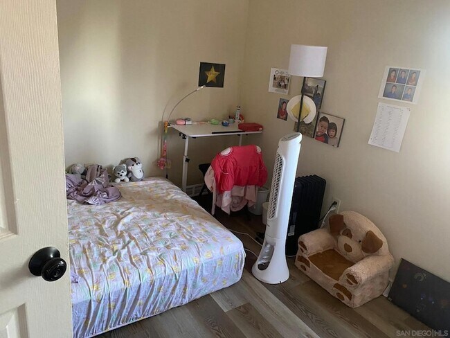 8181 Jade Coast Rd San Diego, CA 92126 photo 3