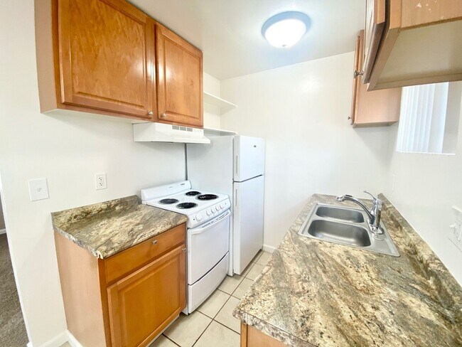 3684 Euclid Ave San Diego, CA 92105 photo 5