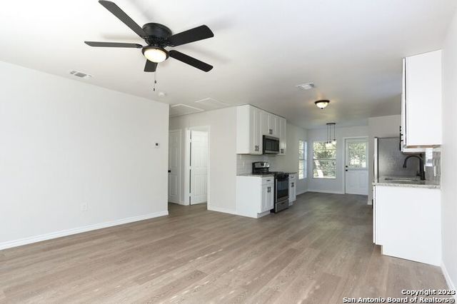 143 Loma Park Dr San Antonio, TX 78228 photo 5