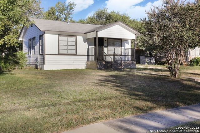 143 Loma Park Dr San Antonio, TX 78228 photo 3