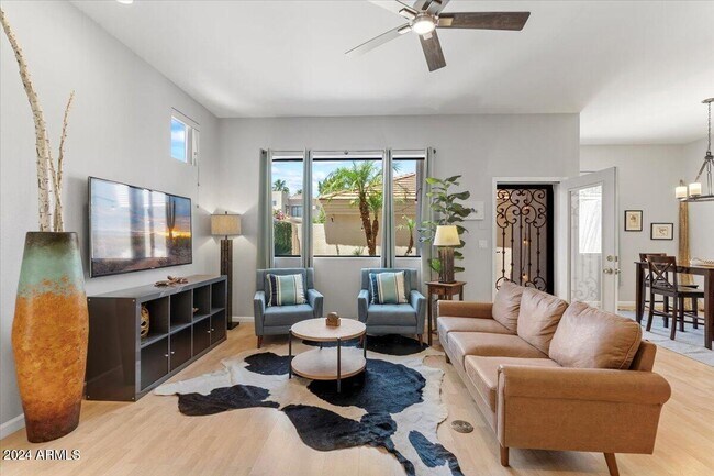8270 Hayden Rd Scottsdale, AZ 85258 photo 3