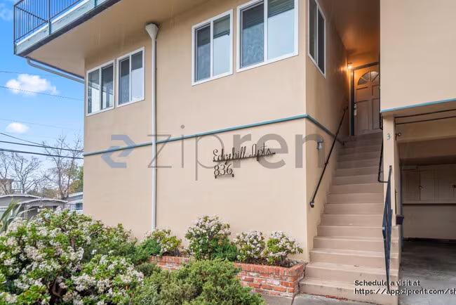 836 El Camino Real Burlingame, CA 94010 photo 3