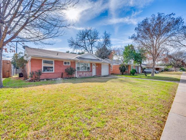 3136 Colchester Drive, Farmers Branch, TX 75234 photo 2