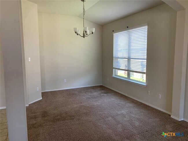 1218 Iron Glen Dr Temple, TX 76502 photo 5