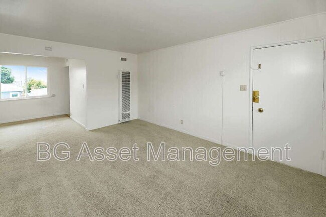 1403 Carlson Blvd Richmond, CA 94804 photo 3