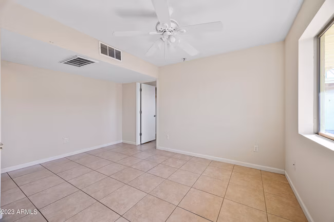 3949 E Earll Dr Phoenix, AZ 85018 photo 5